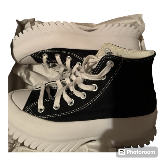 CONVERSE Chuck Taylor All-Star Black Hi-Top
Lugg Sole Sneakers Women Sz 7.5 - Picture 2 of 7